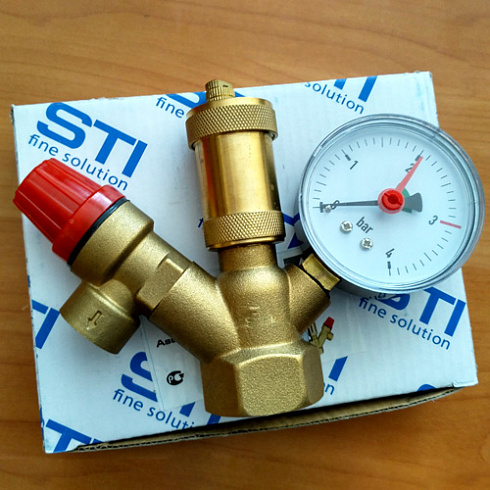 Группа безопасности STI 4 бар (до 50 квт) 1"